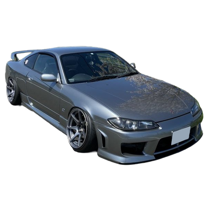 Nissan Silvia S15 / 200SX fitted with the Spec R Aero body kit